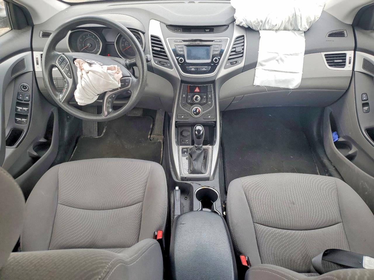 Hyundai ELANTRA Se