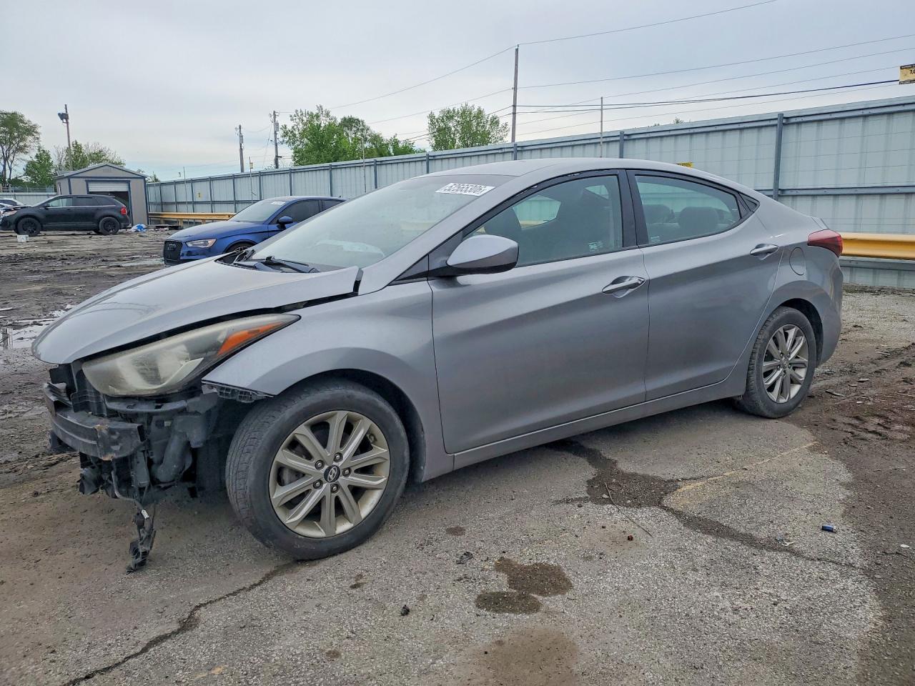 Salvage Hyundai ELANTRA Image