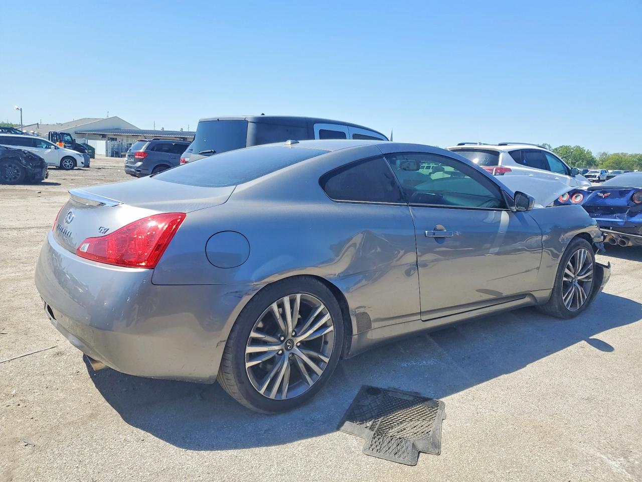 INFINITI G37 Coupe Base