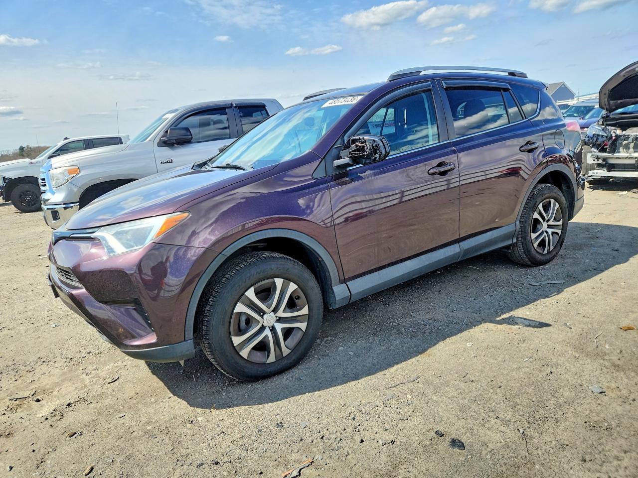 Salvage Toyota RAV4 Image