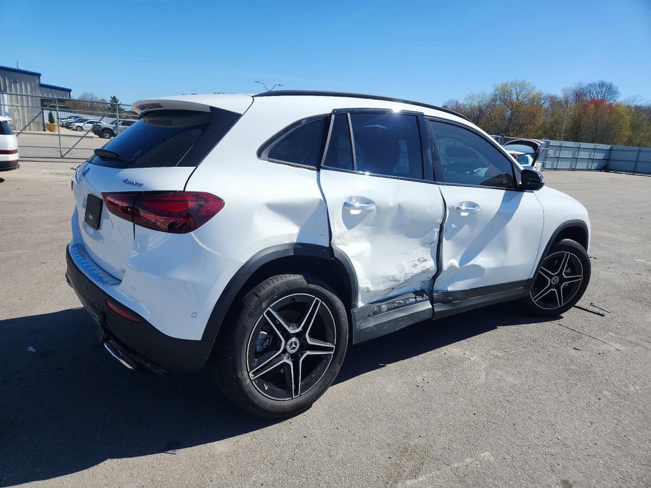 Mercedes-Benz GLA 250 4matic