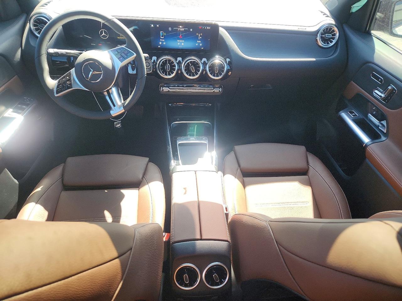 Mercedes-Benz GLA 250 4matic