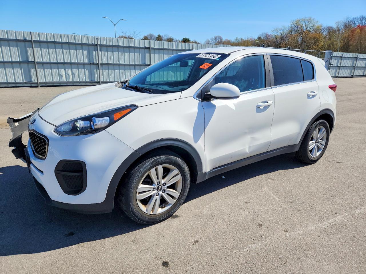 Salvage Kia Sportage Image