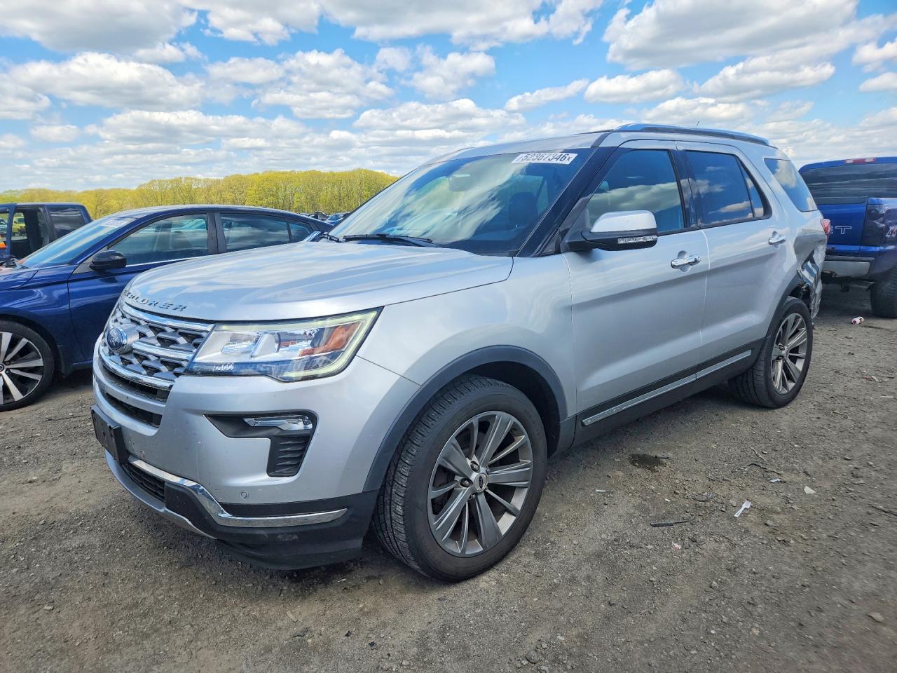 Salvage Ford Explorer Image