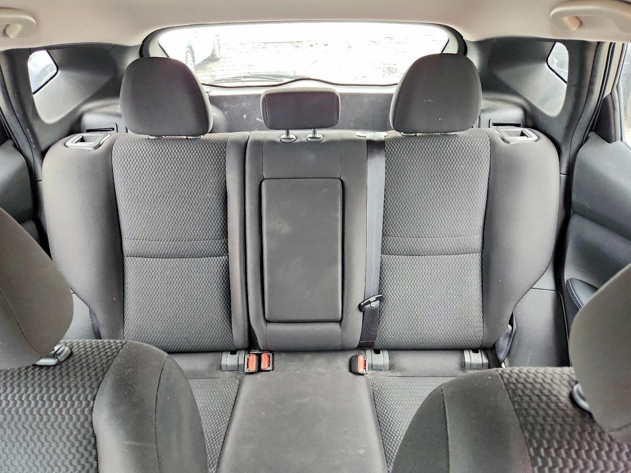 Nissan Rogue S