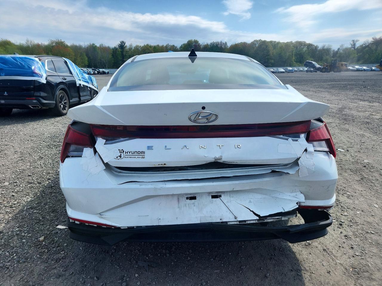 Hyundai ELANTRA Sel