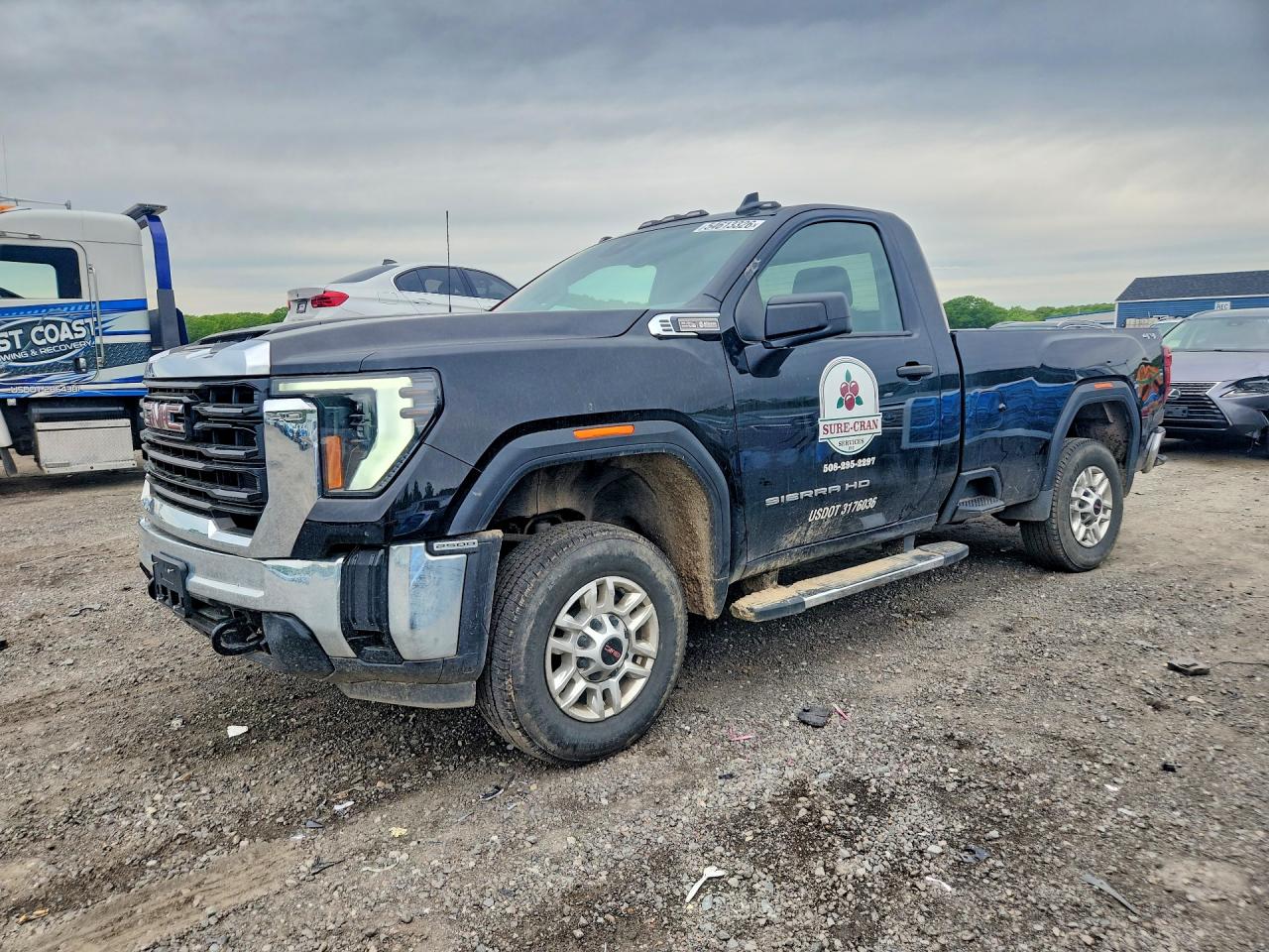 Salvage GMC Sierra Image