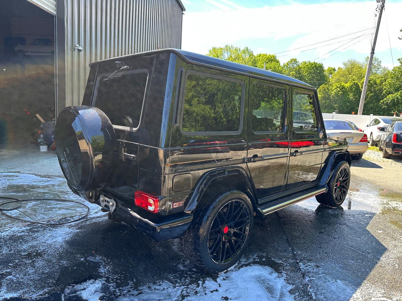 Mercedes-Benz G-Class 550