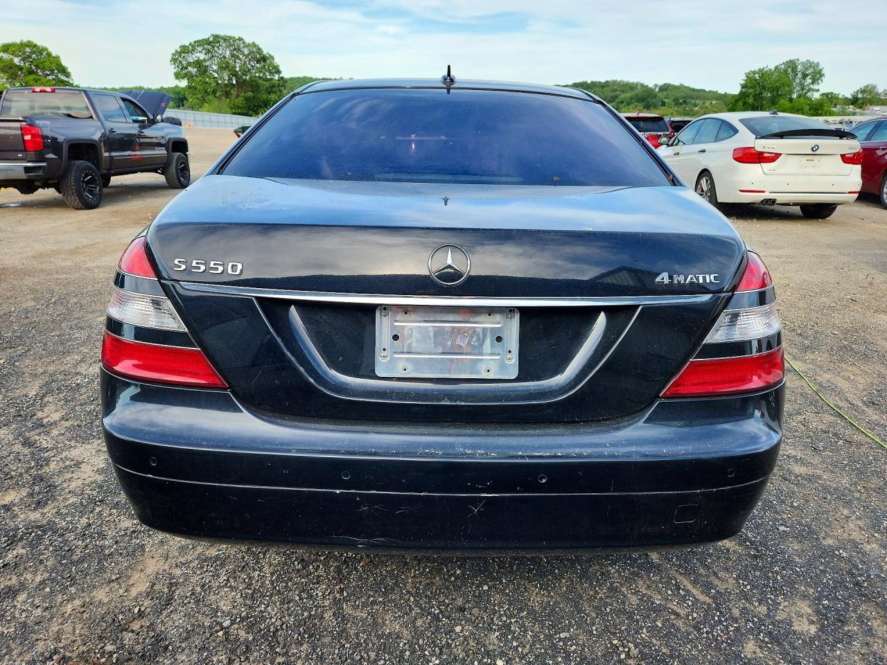 Mercedes-Benz S-Class 550 4matic
