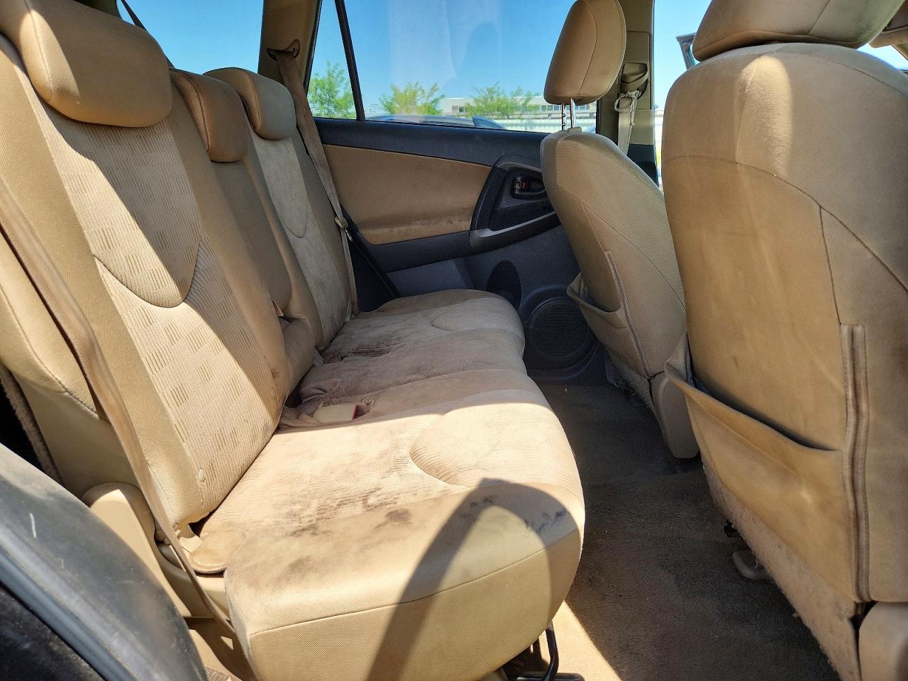 Toyota RAV4 Base