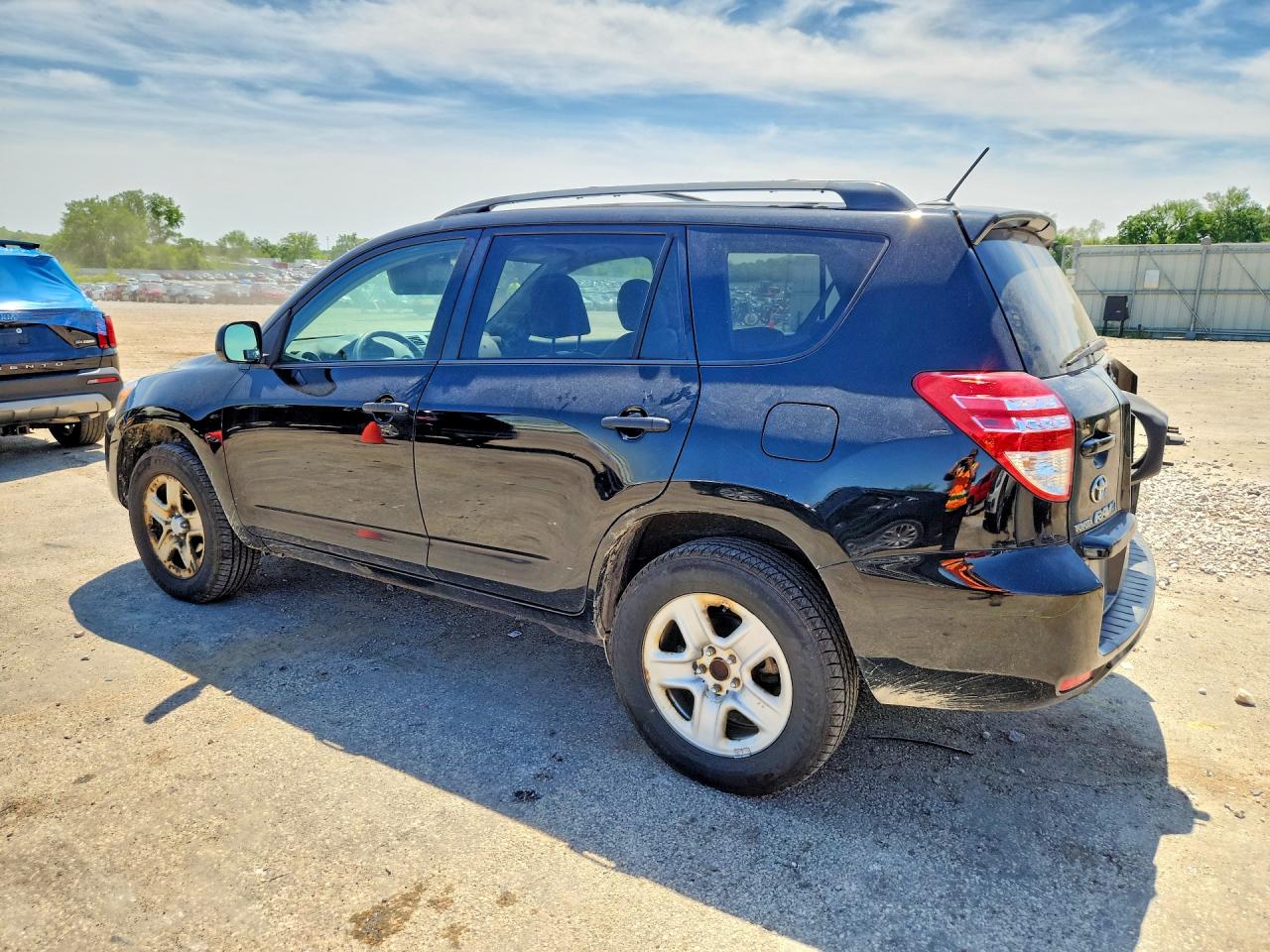 Toyota RAV4 Base