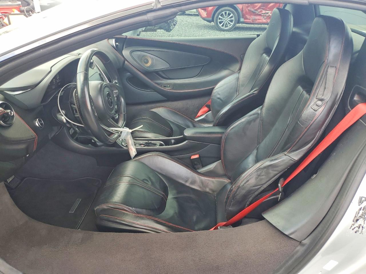 McLaren 570S