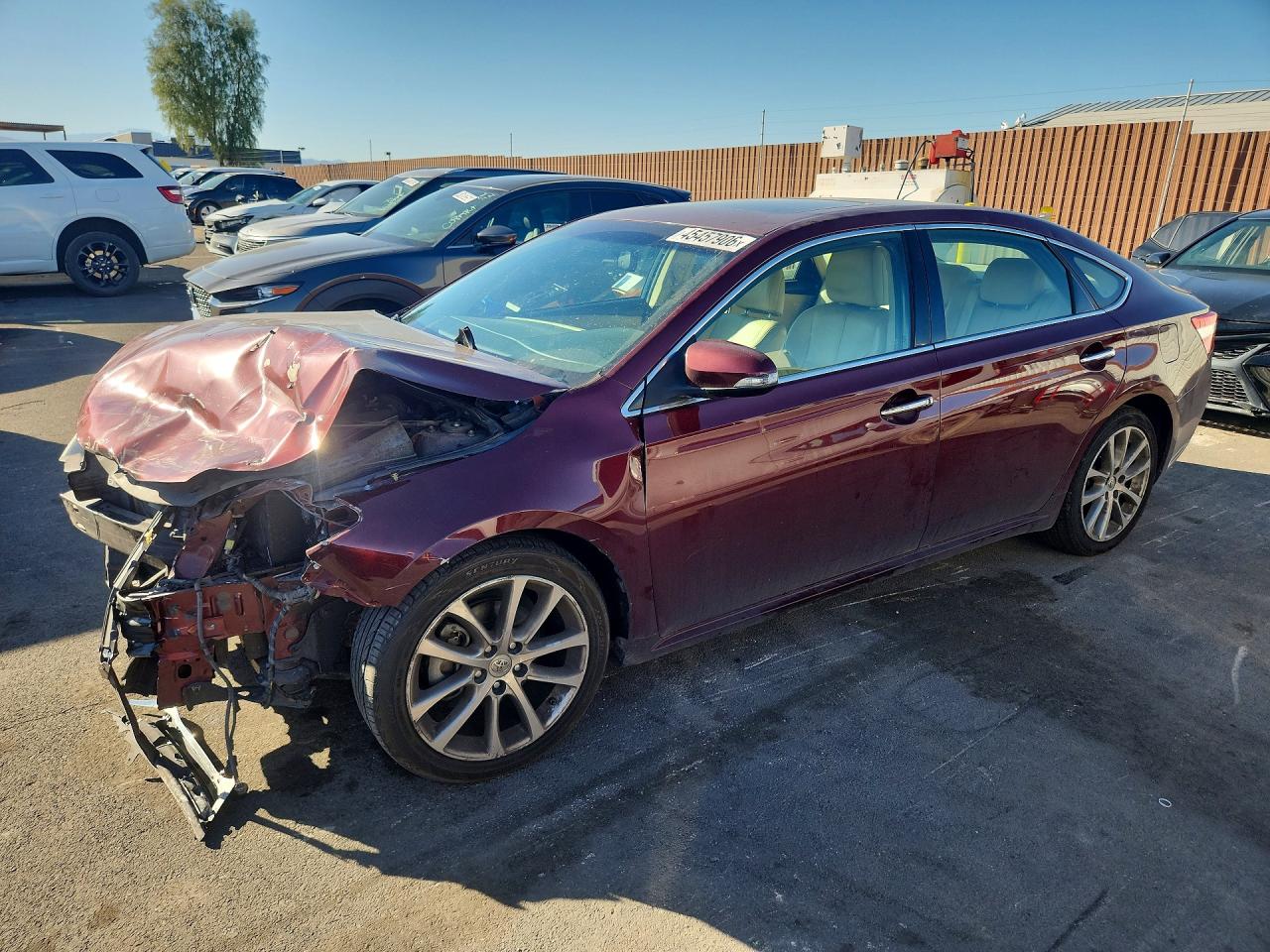 Salvage Toyota Avalon Image