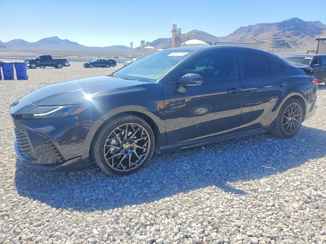 Salvage Toyota Camry Image