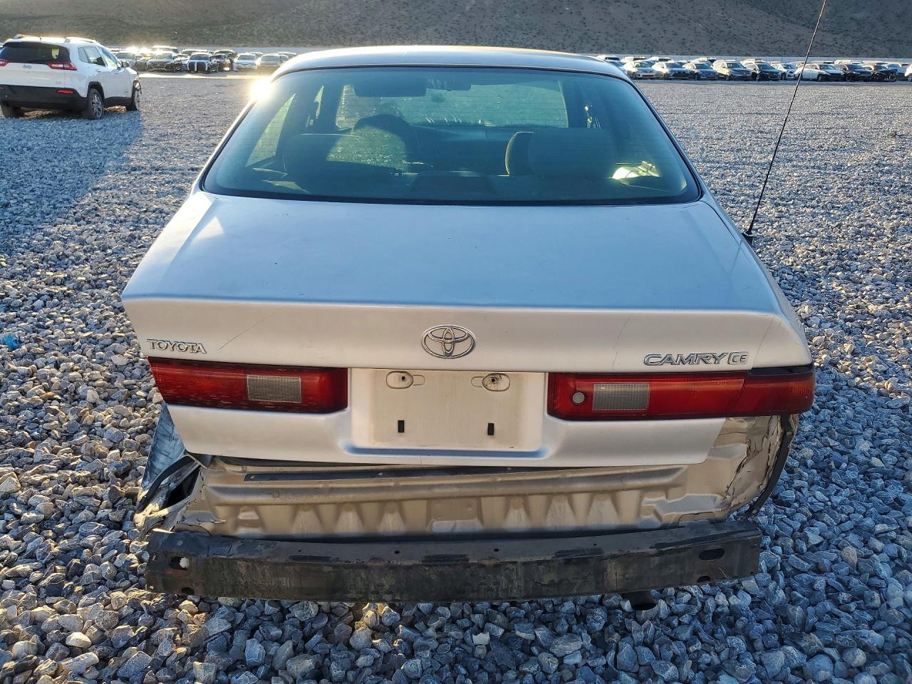 Toyota Camry Ce