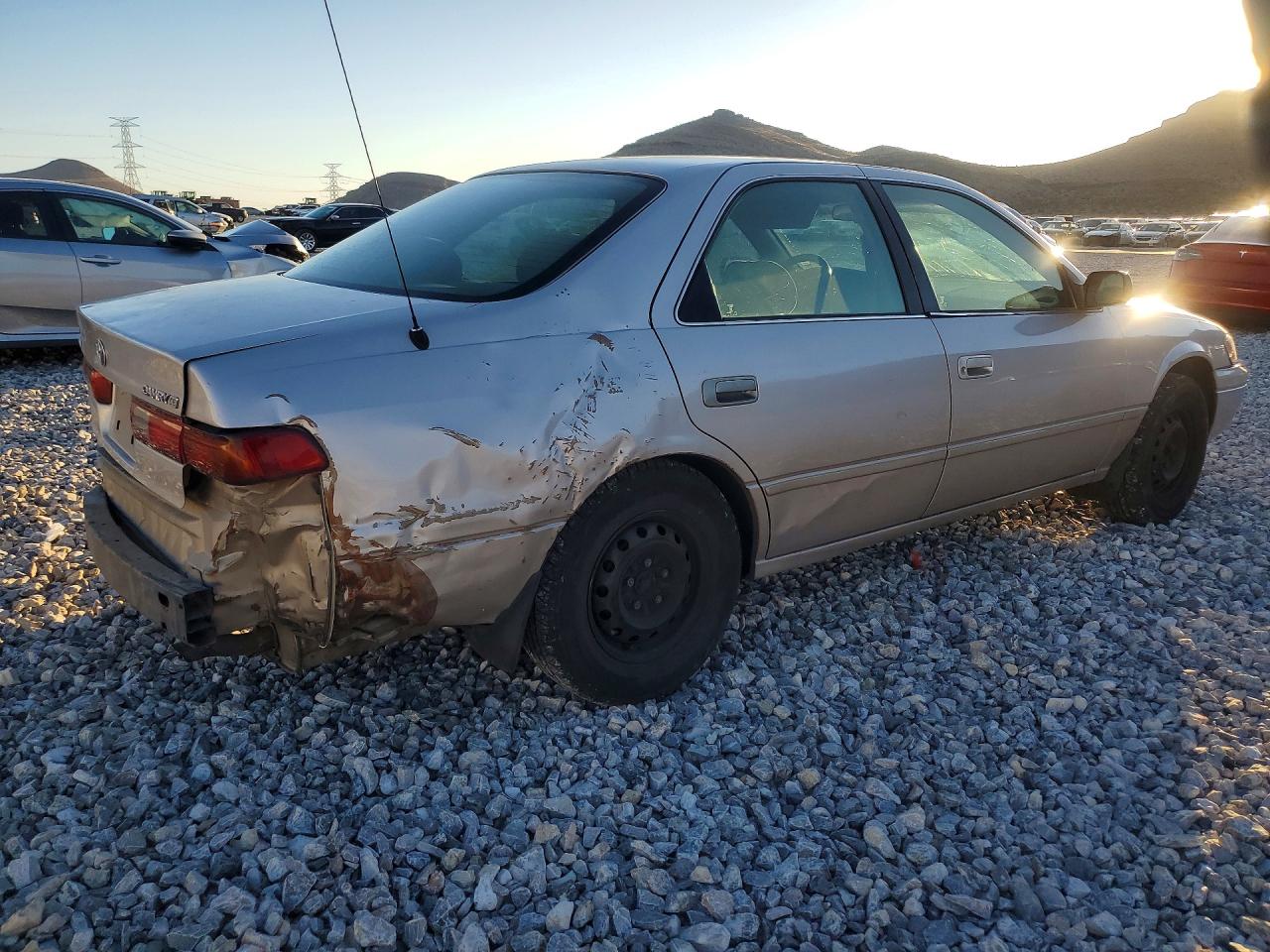 Toyota Camry Ce