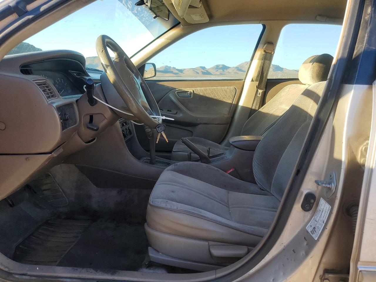 Toyota Camry Ce