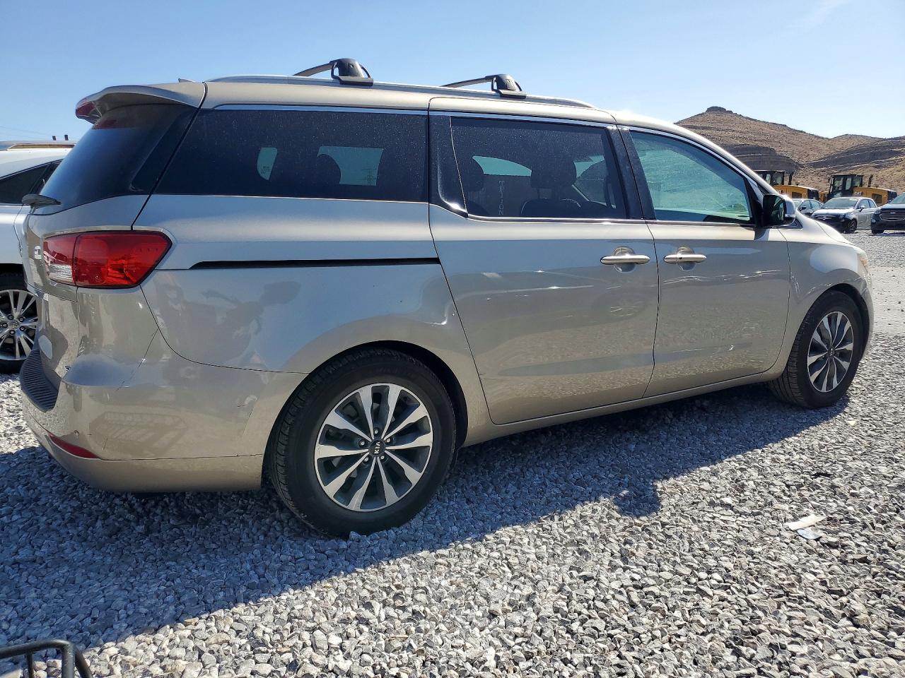 Kia Sedona Sx