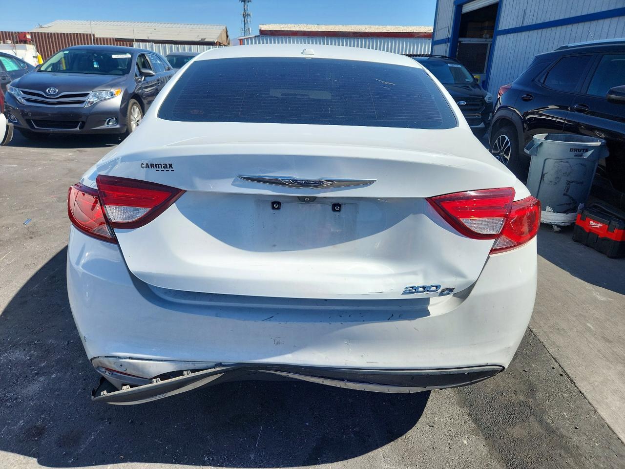 Chrysler 200 C