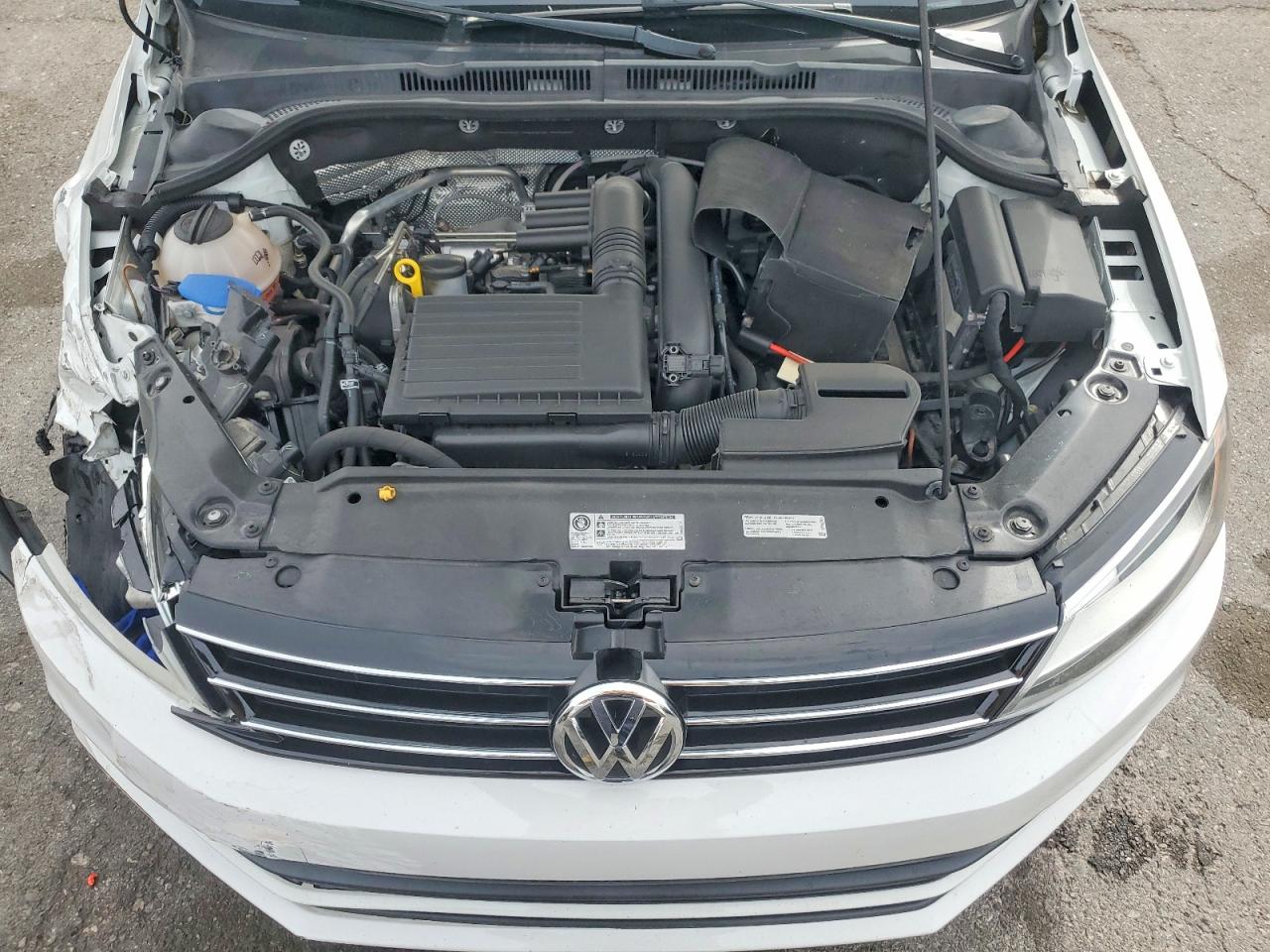 Volkswagen Jetta S