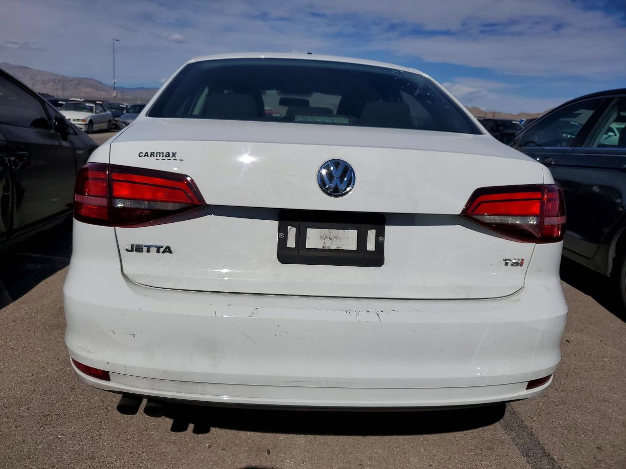 Volkswagen Jetta S