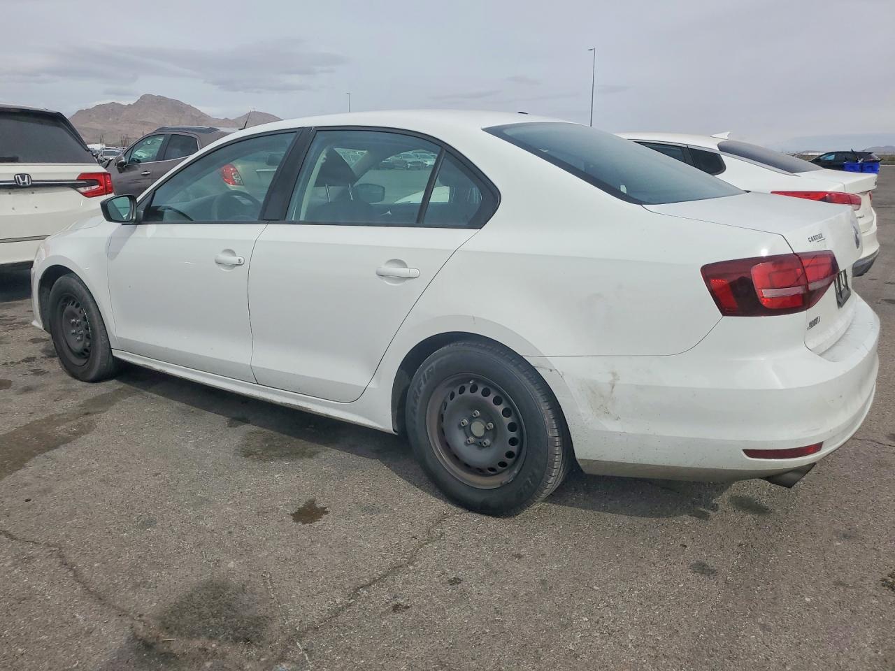 Volkswagen Jetta S