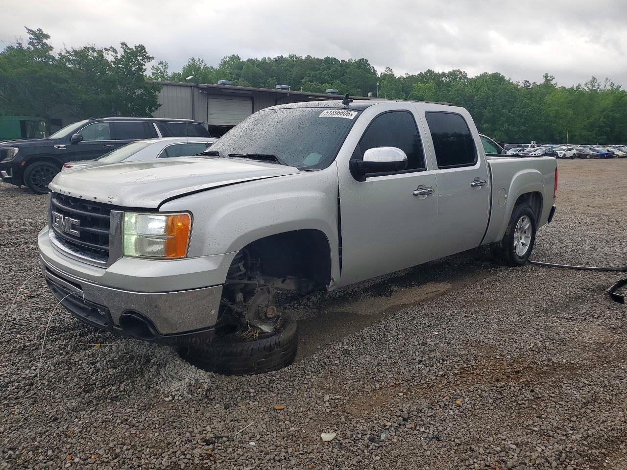 Salvage GMC Sierra Image