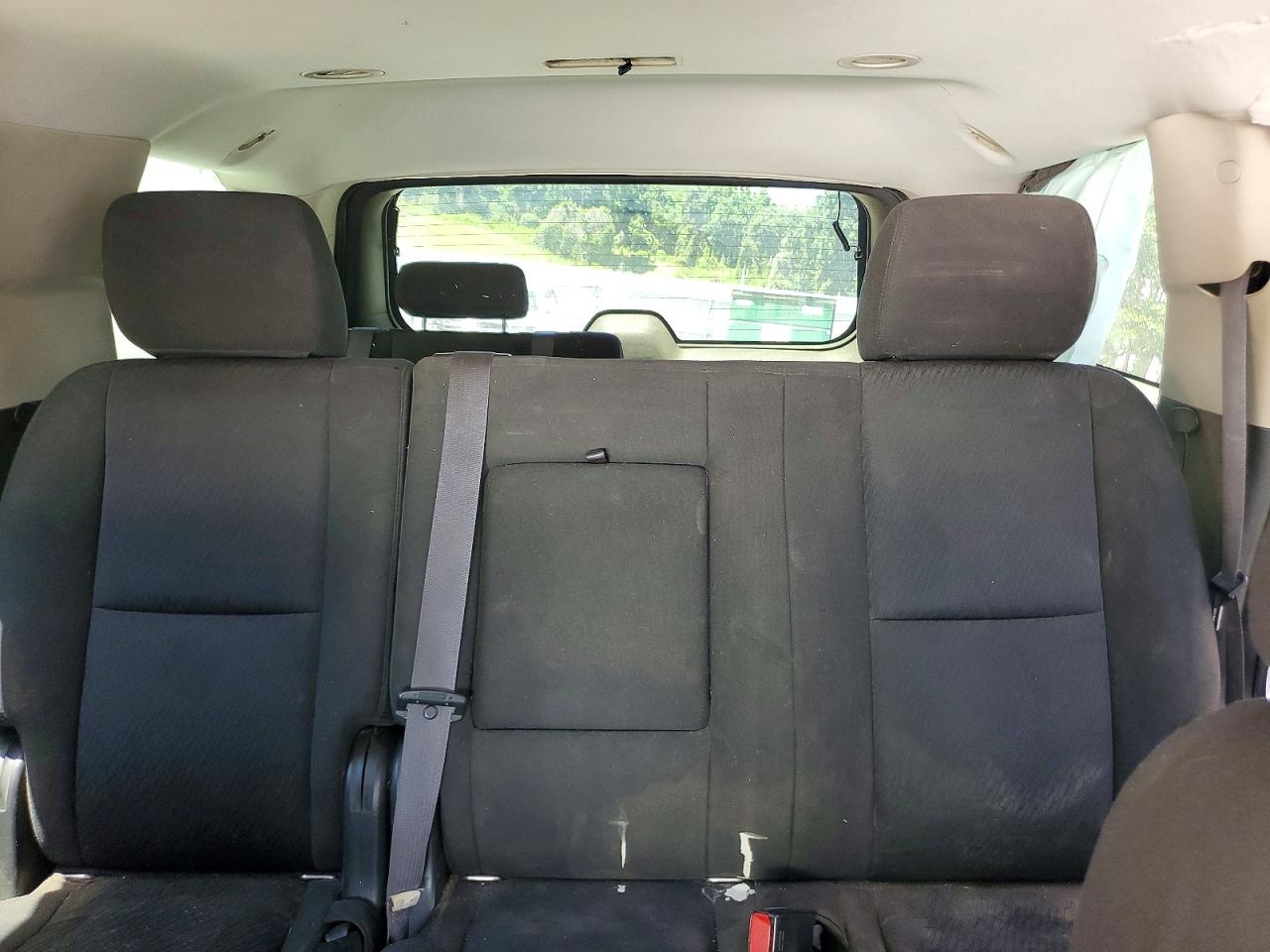 Chevrolet Tahoe C1500 Ls