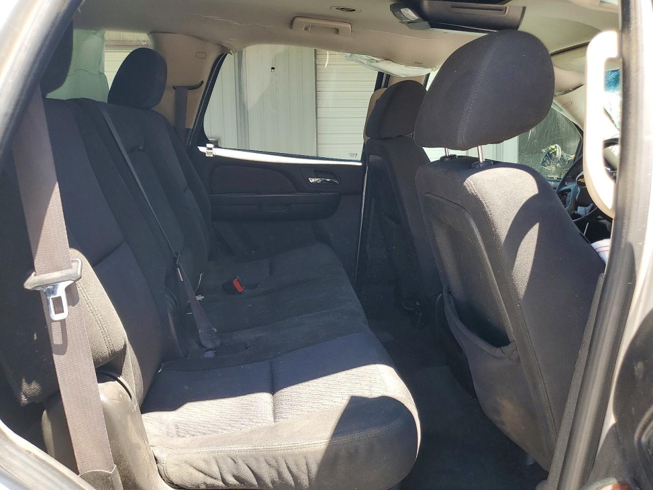 Chevrolet Tahoe C1500 Ls