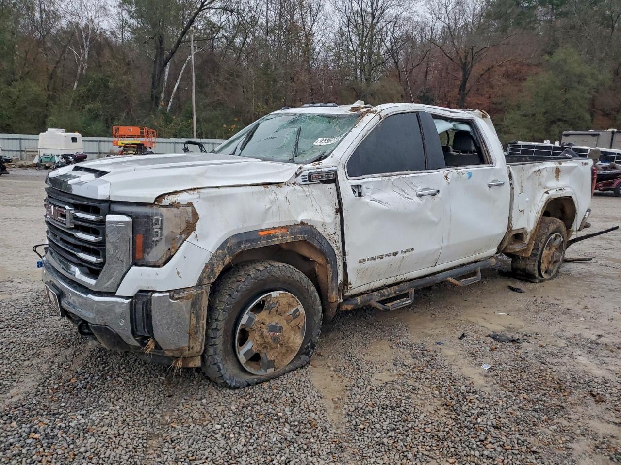Salvage GMC Sierra Image