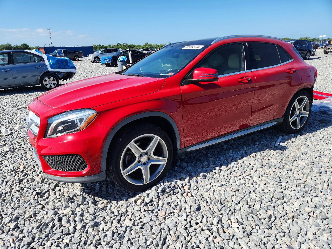 Salvage Mercedes-Benz GLA Image