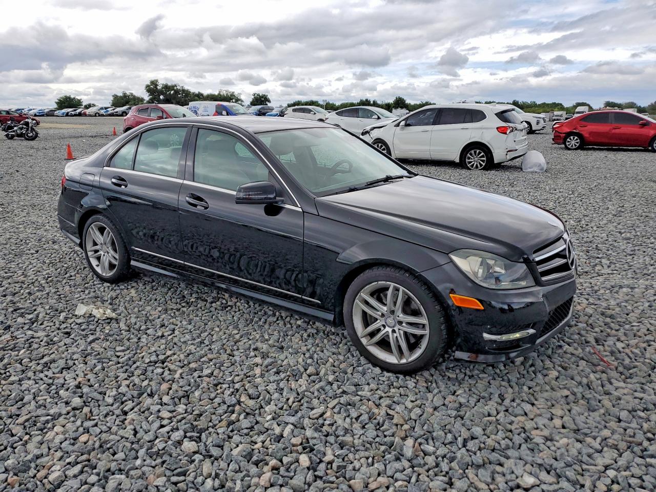 Mercedes-Benz C-Class 300 4matic