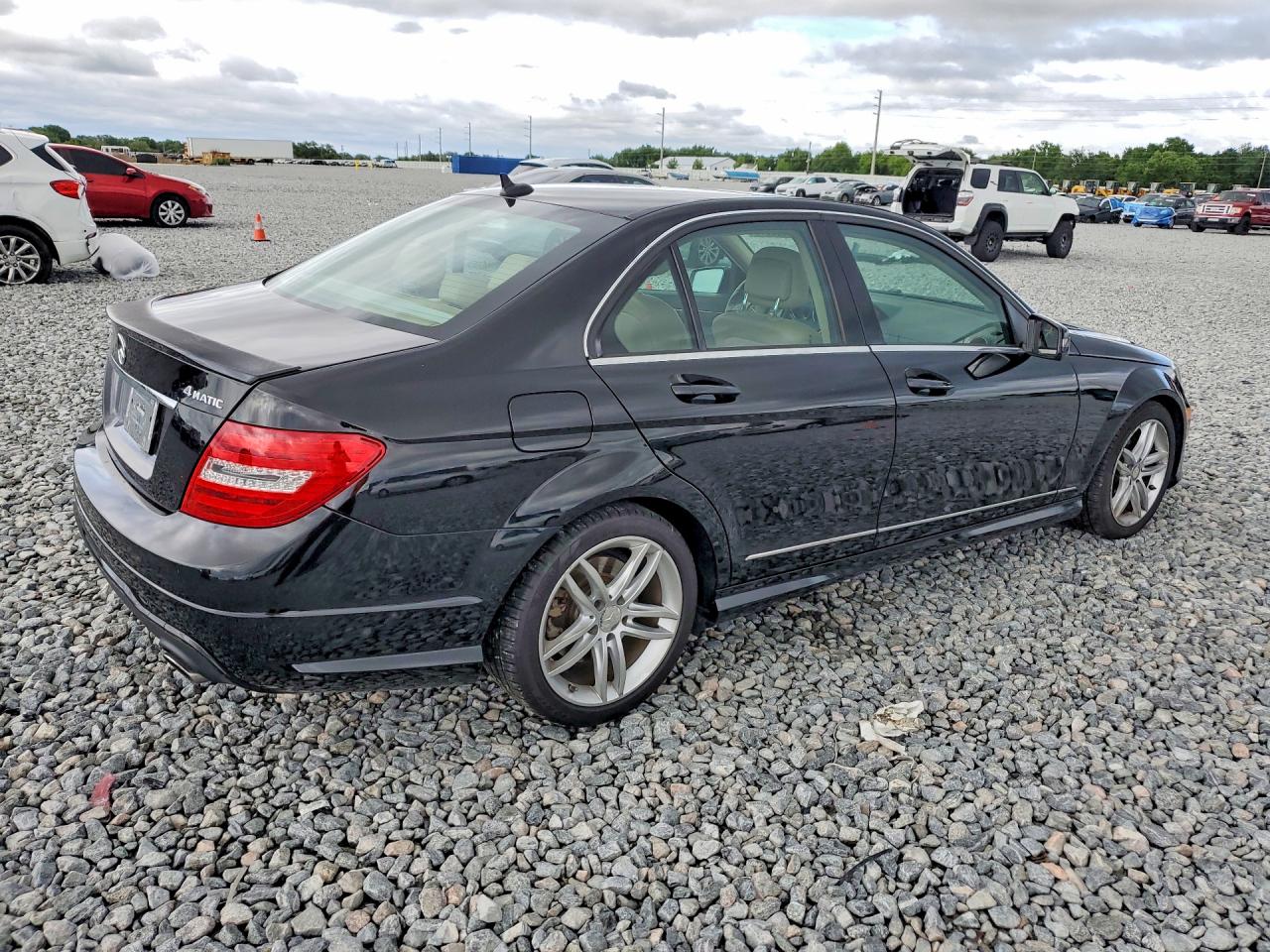 Mercedes-Benz C-Class 300 4matic
