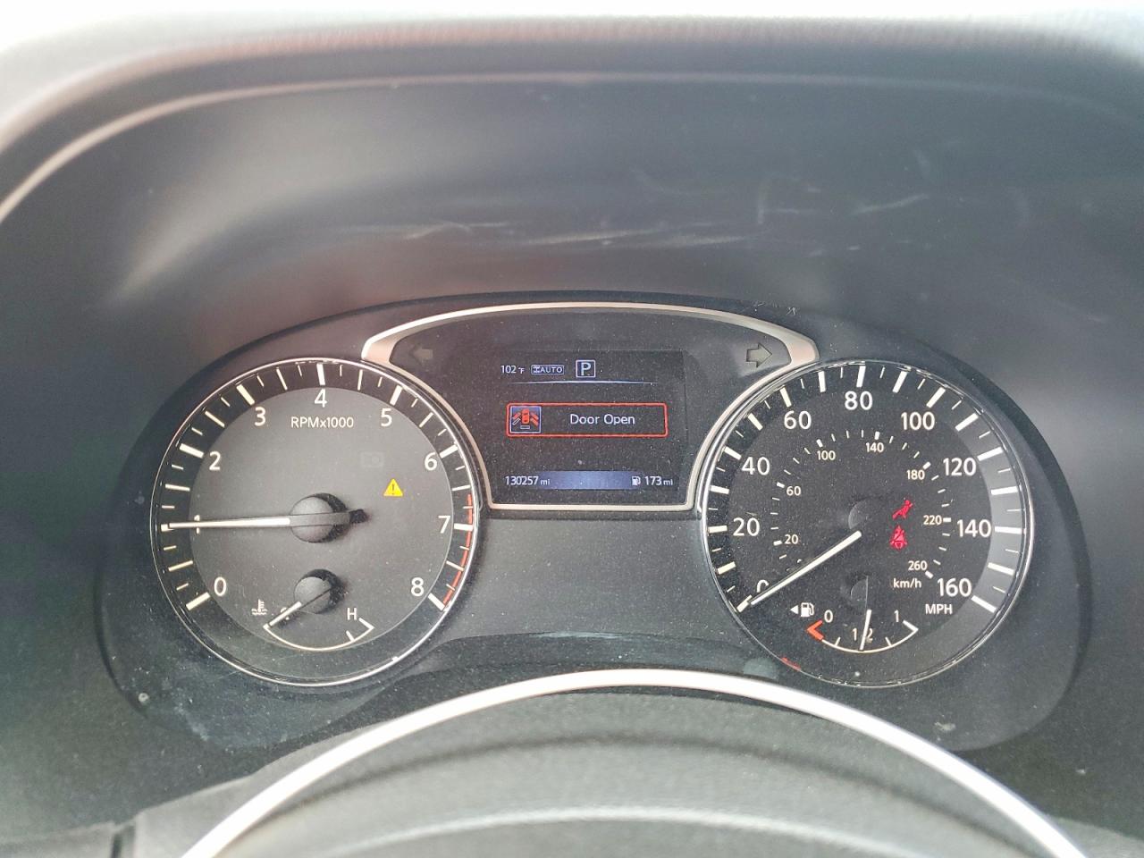 Nissan Pathfinder S