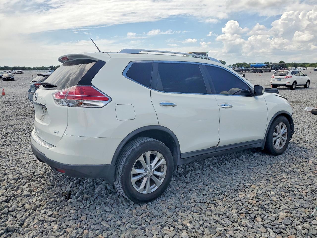 Nissan Rogue Sv