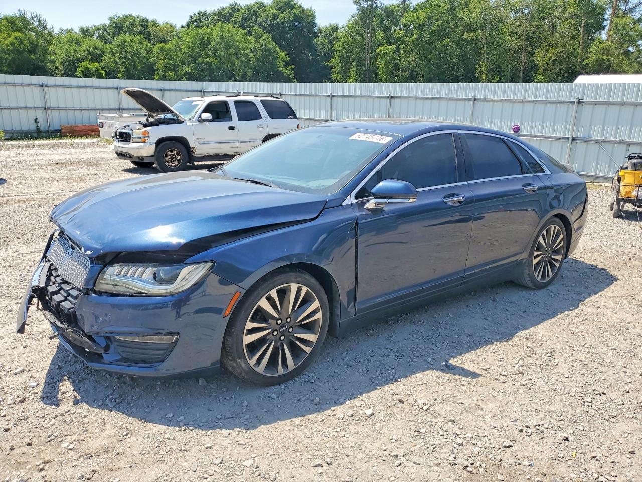 Salvage Lincoln MKZ Image