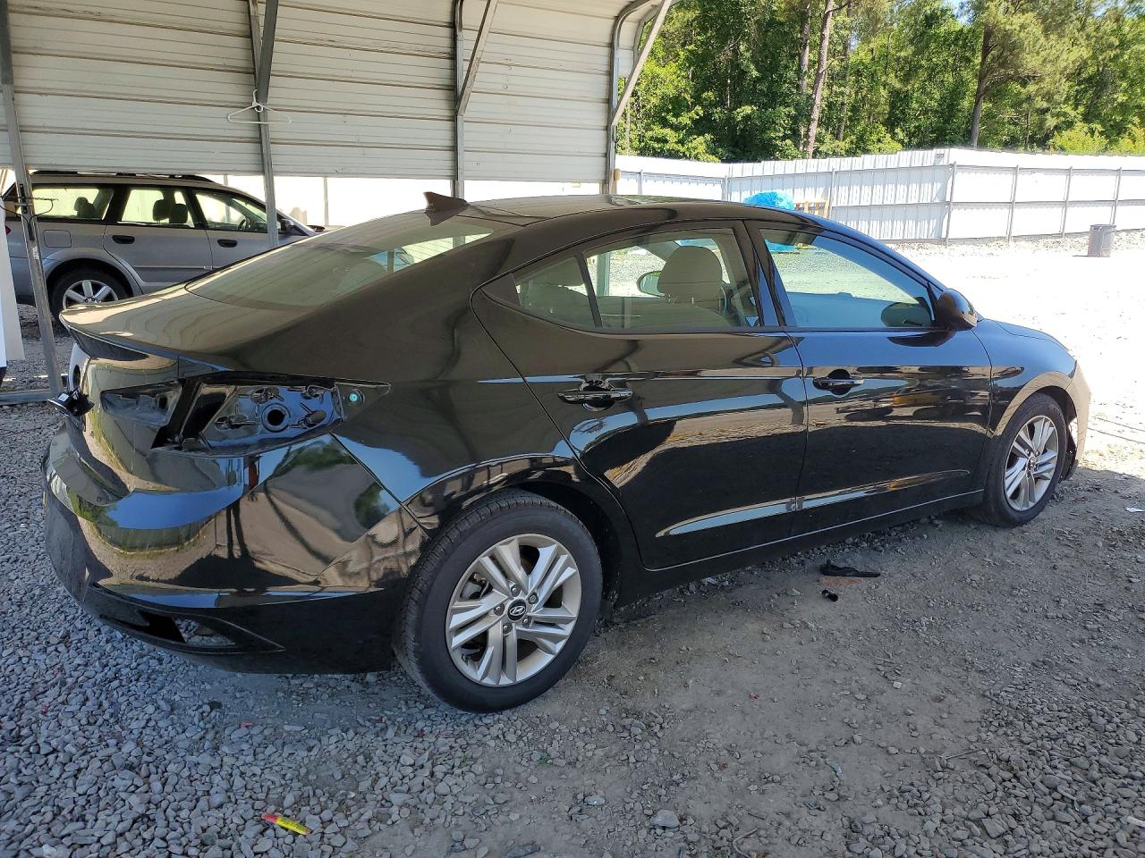 Hyundai ELANTRA Value Edition