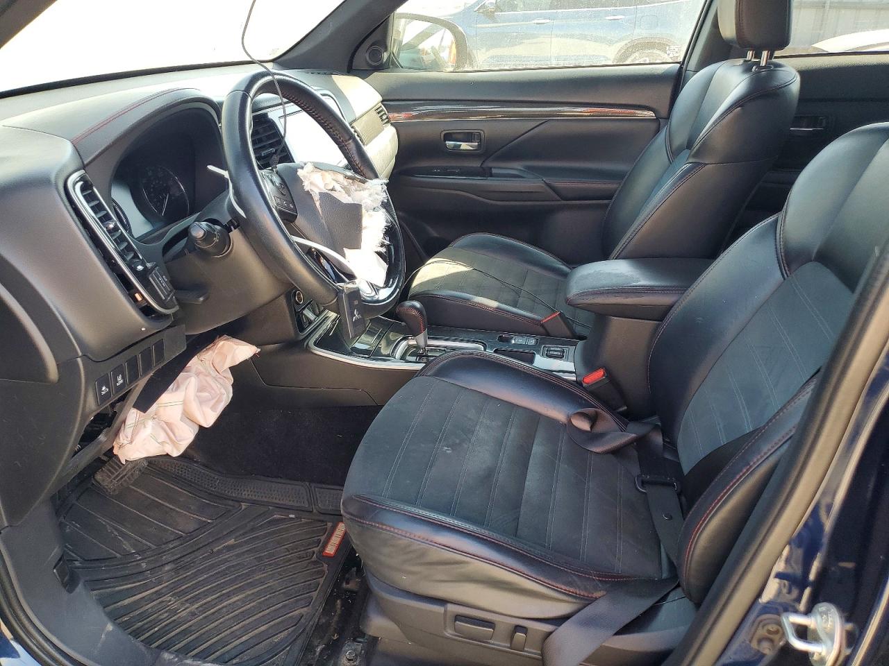 Mitsubishi Outlander Se