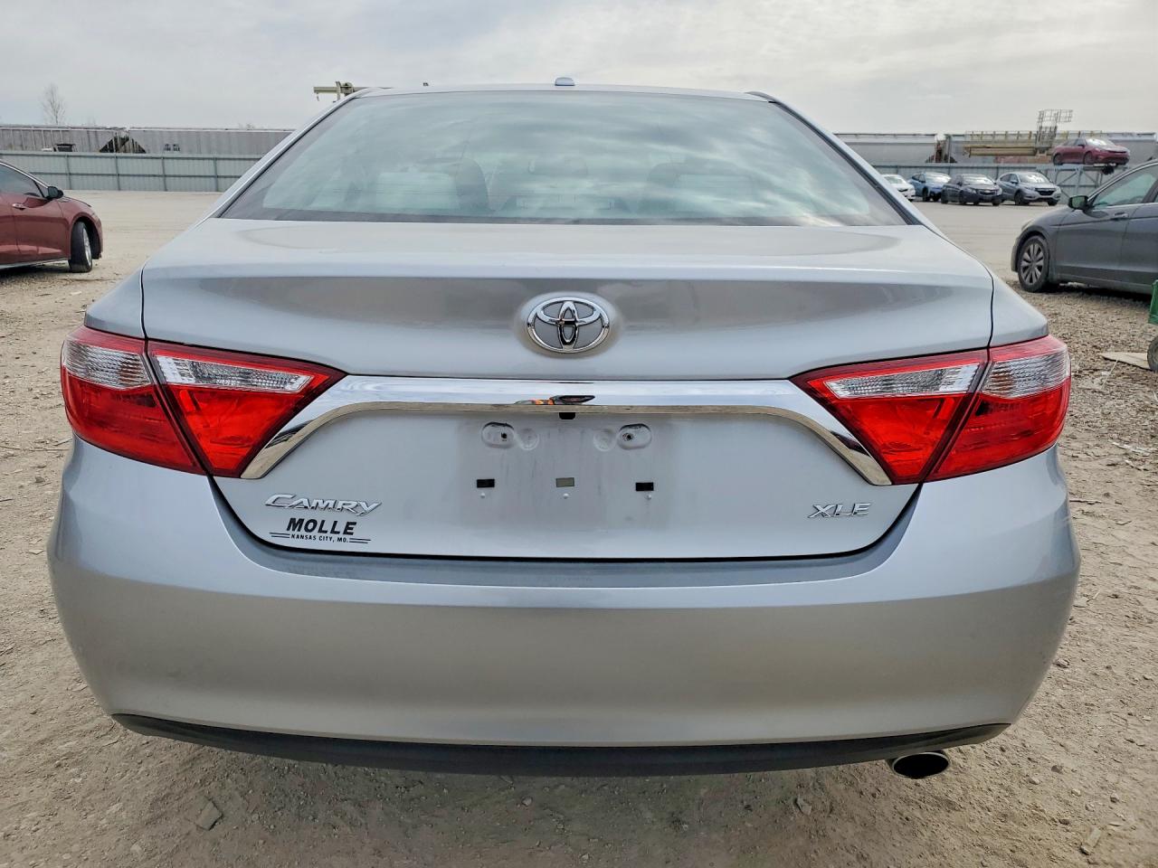 Toyota Camry Xle