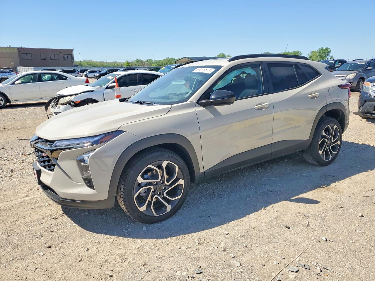 Salvage Chevrolet Trax Image