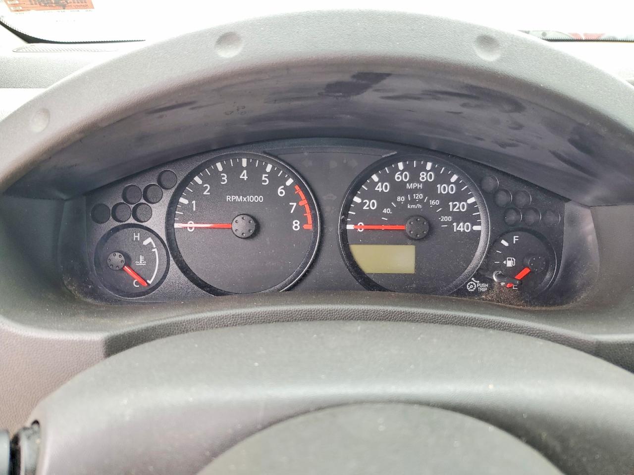 Nissan Frontier S