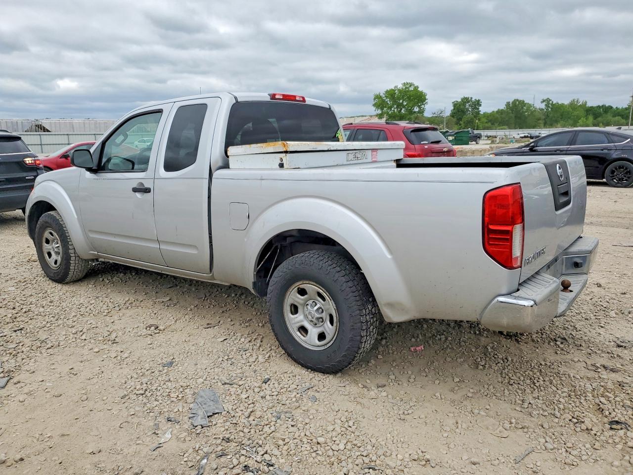 Nissan Frontier S