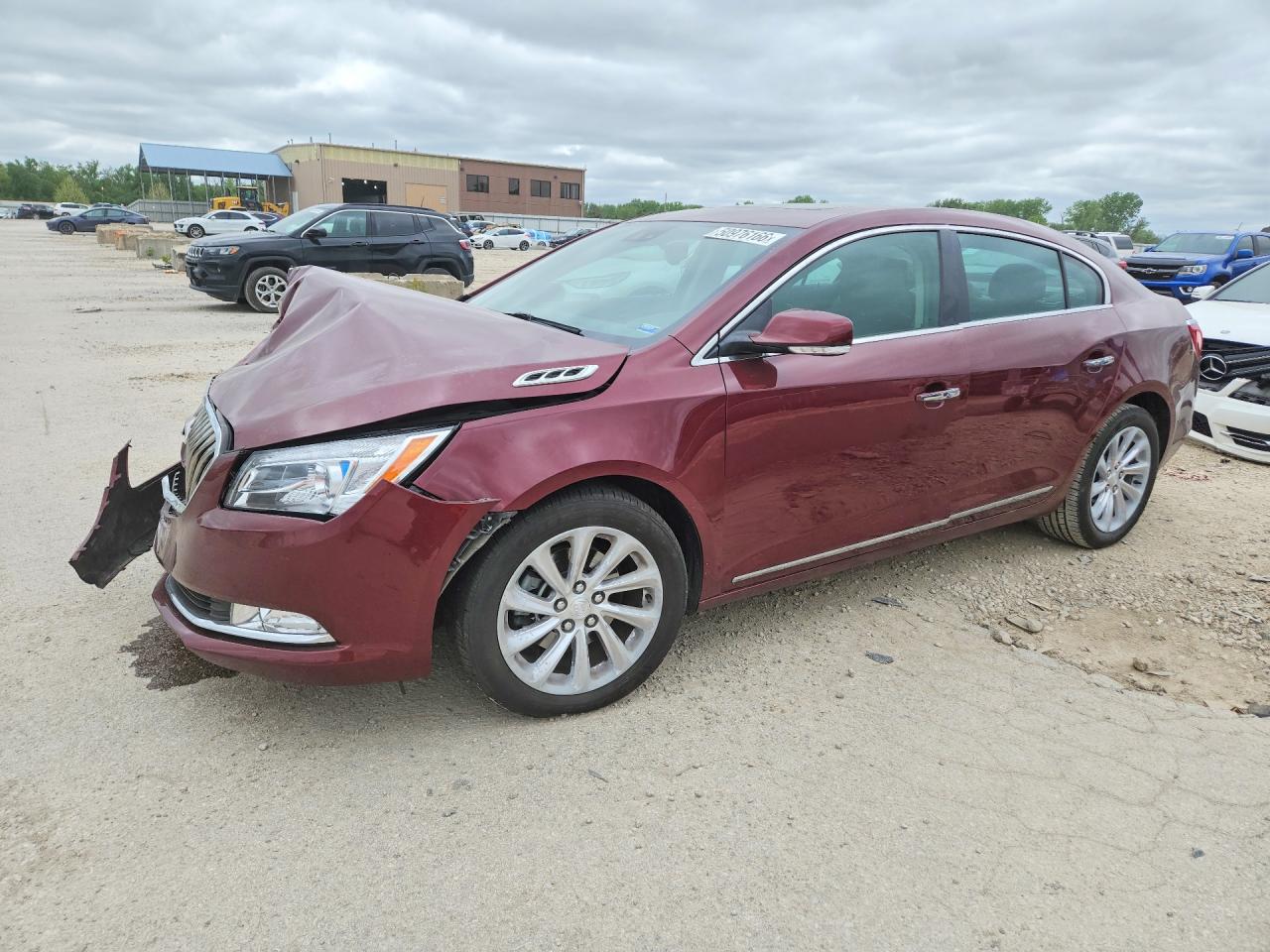 Salvage Buick LaCrosse Image
