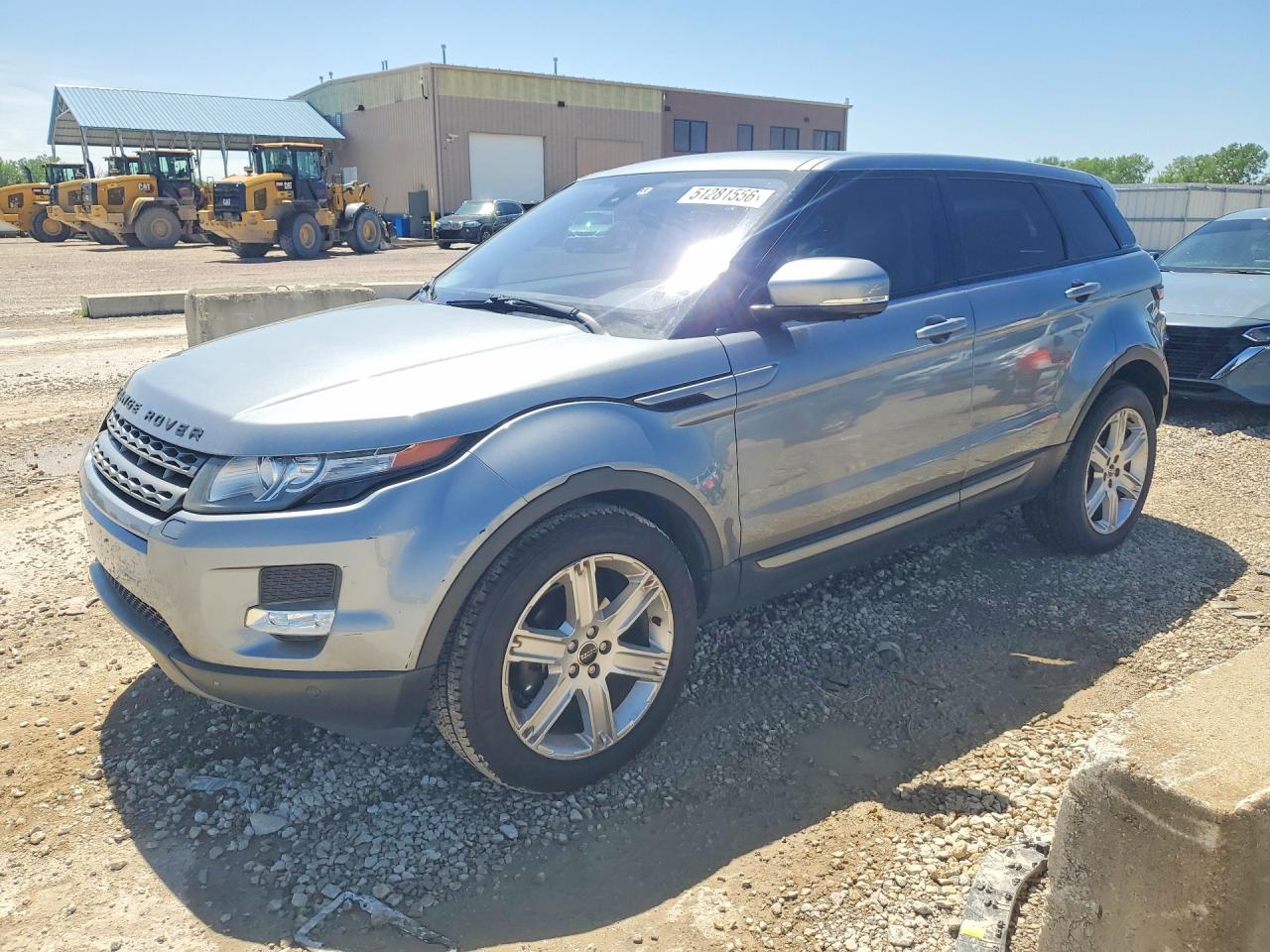 Salvage Land Rover Range Rover Image