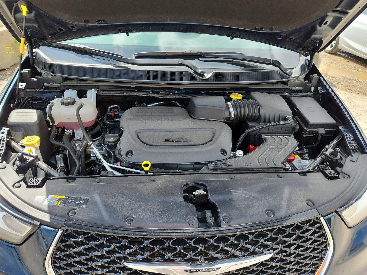 Chrysler Pacifica Select