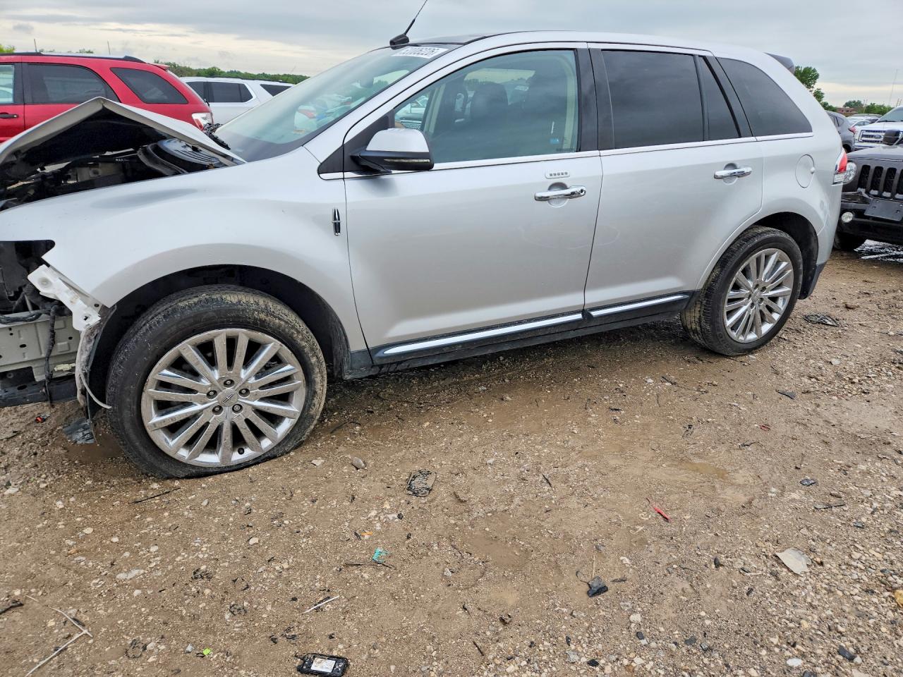 Salvage Lincoln MKX Image