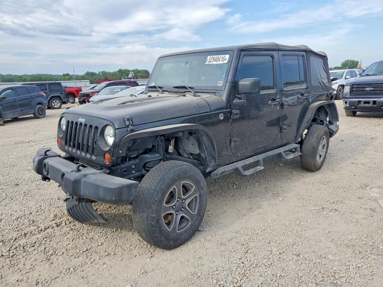 Salvage Jeep Wrangler Image