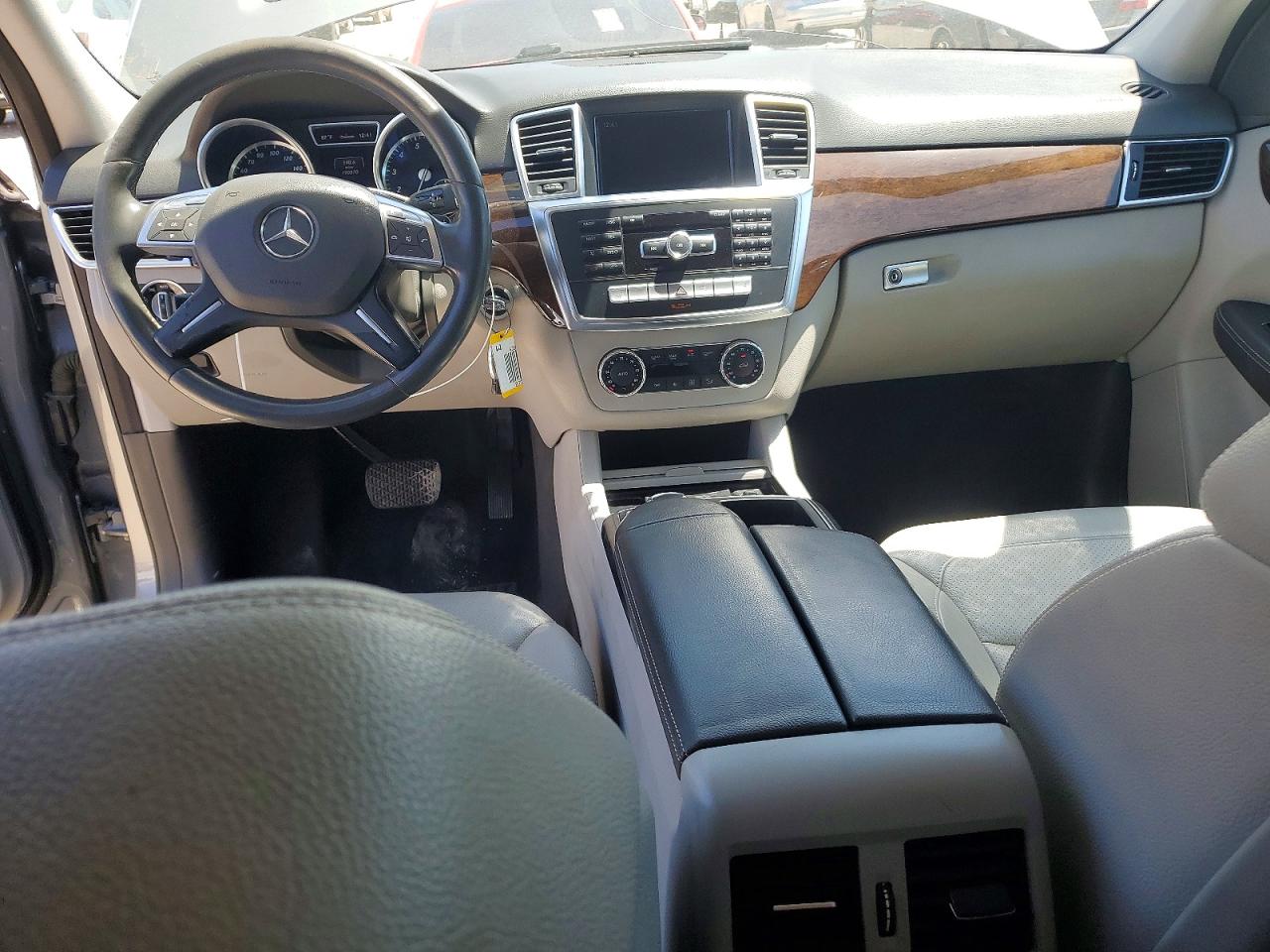 Mercedes-Benz M-Class 350 4matic
