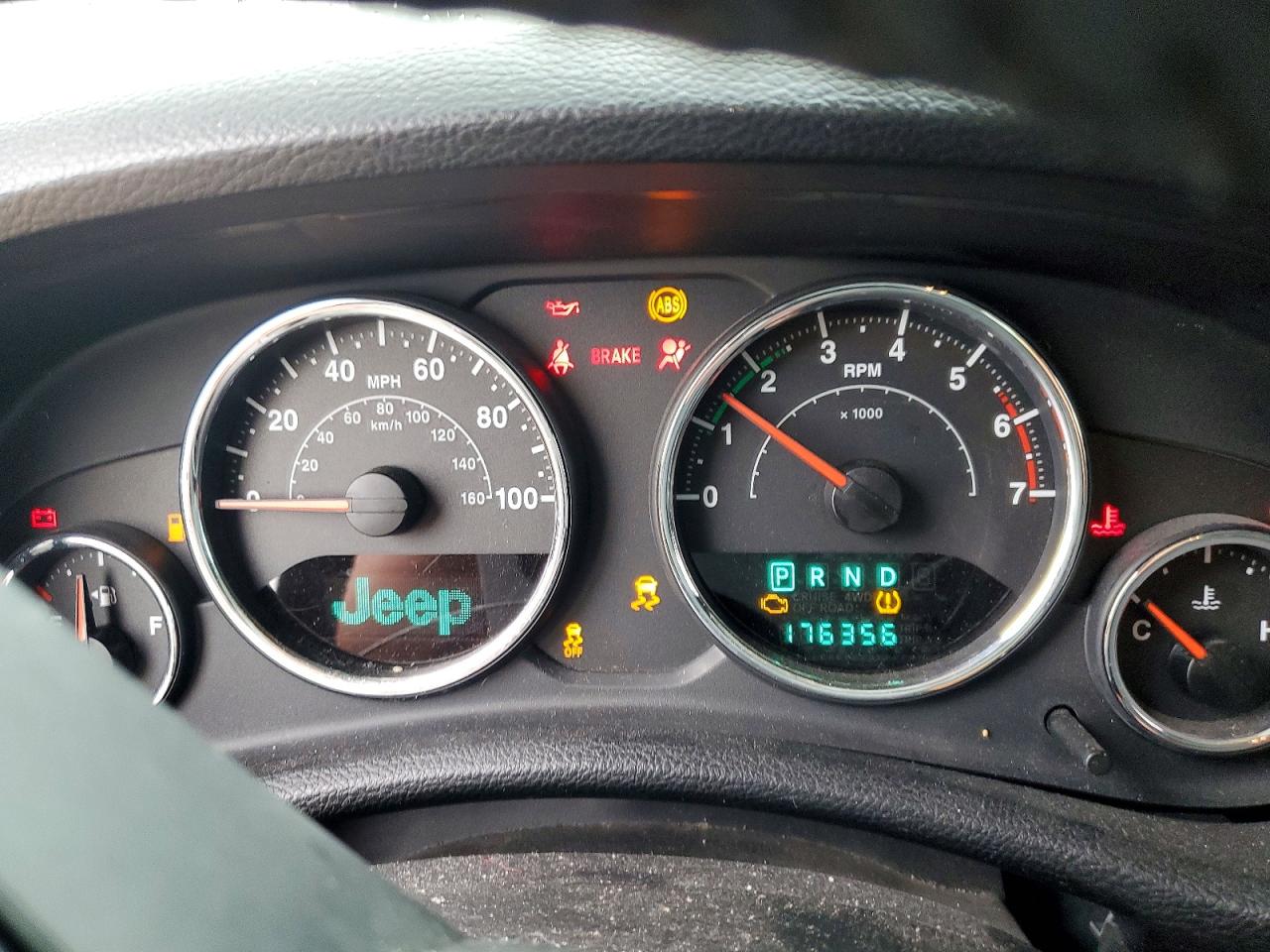 Jeep Wrangler Sport