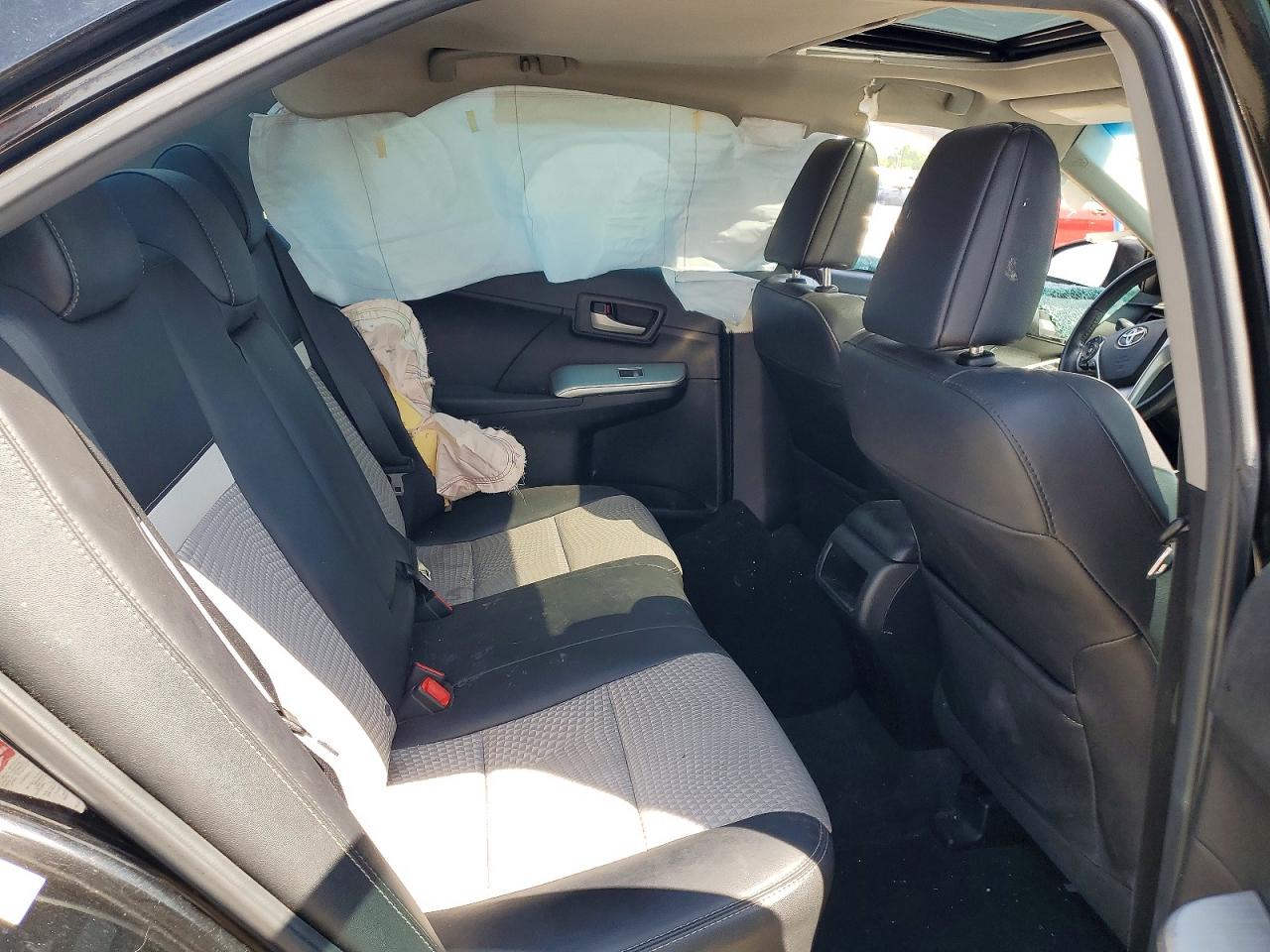 Toyota Camry Se